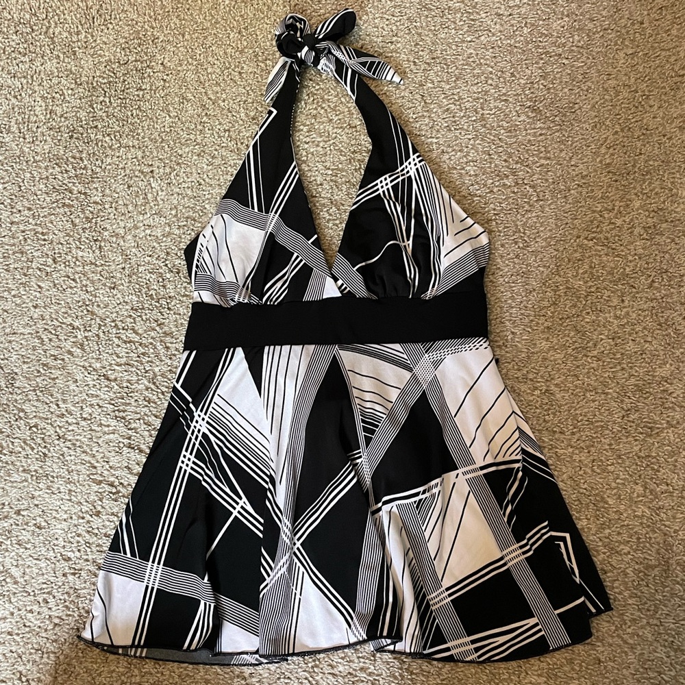 vintage black and white patterned tied halter top